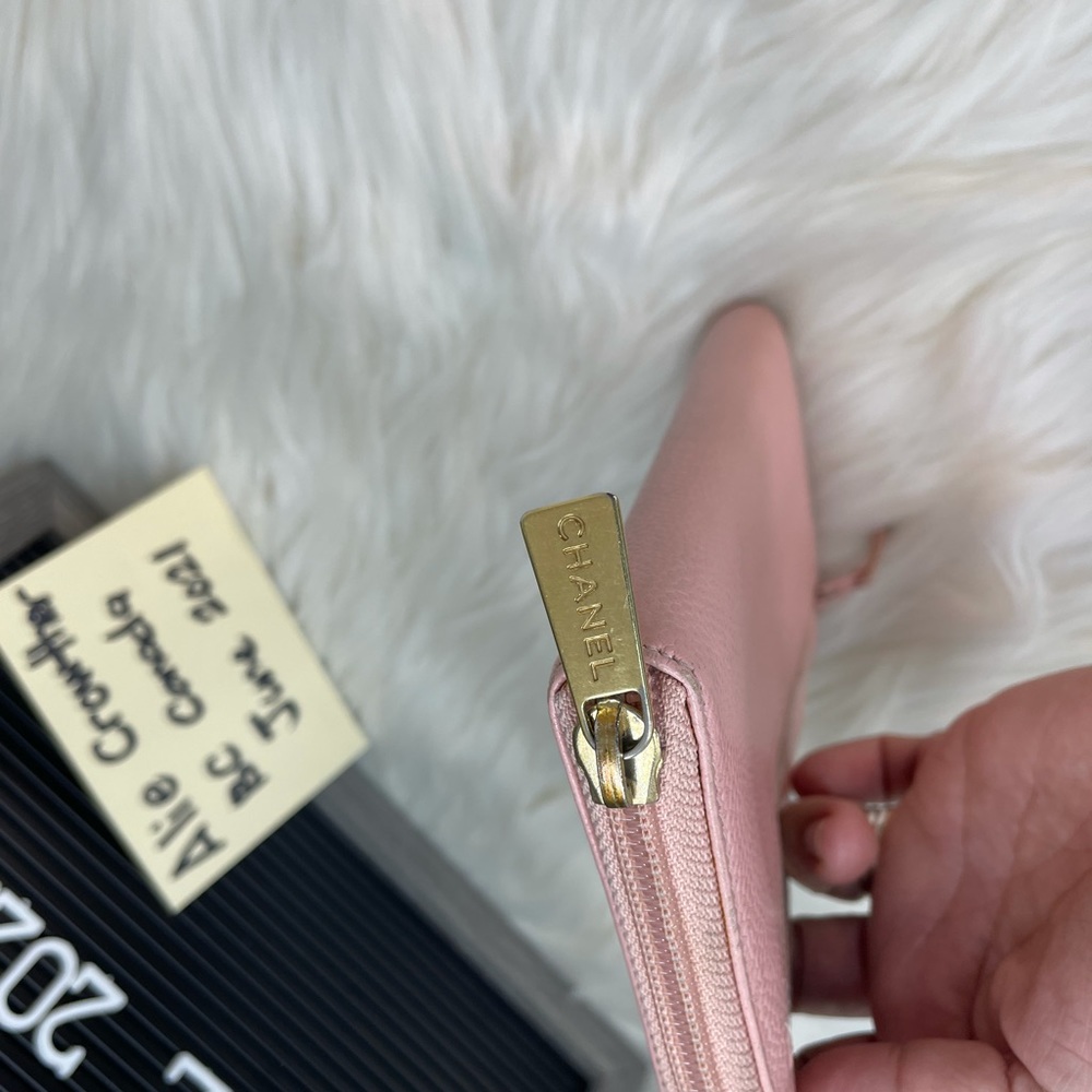 Sold on Instagram Chanel zippy wallet - Picture 9 of 11
